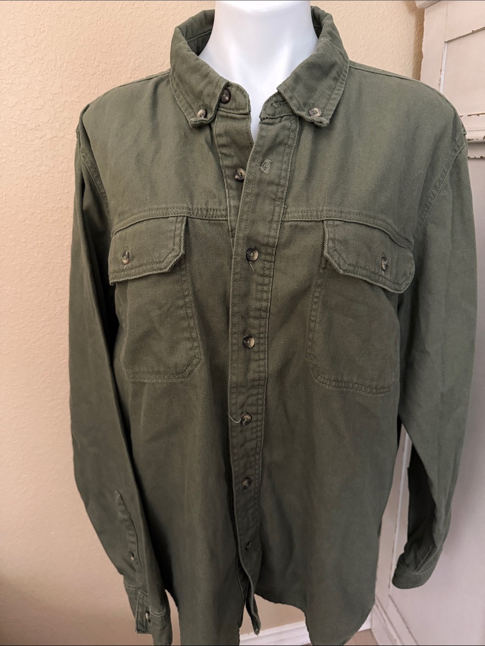 Lucky Brand Men’s Olive Green Casual Button Down Cotton Shirt